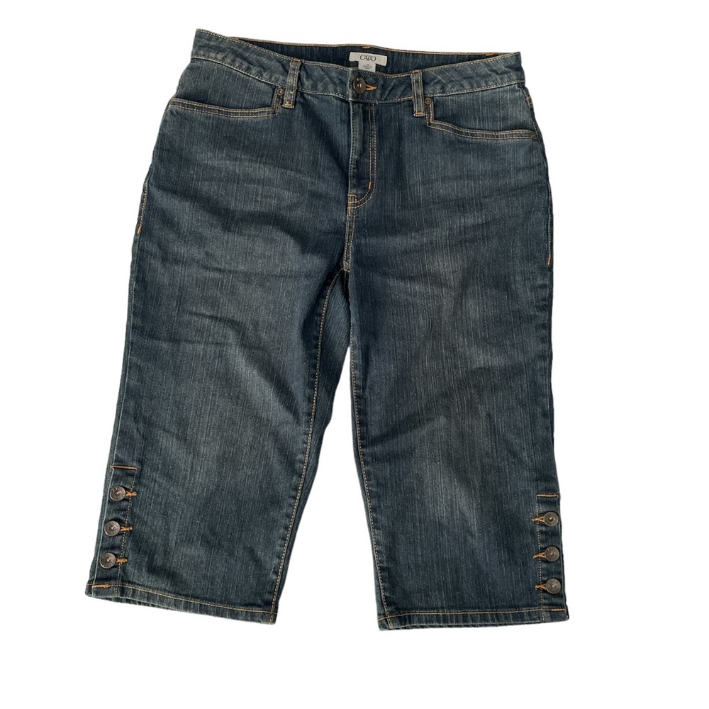 Cato Jeans Women's denim capris size 10 Cropped Stretch Jeans